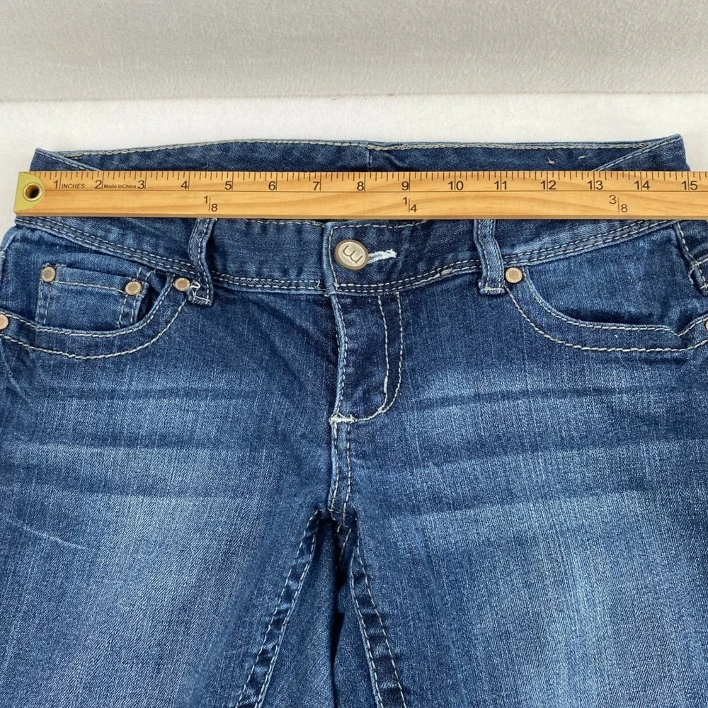 Maurices Jeans‎ Womens Size 3 / 4 Short Low Rise Dark Wash Denim Boot Stretch